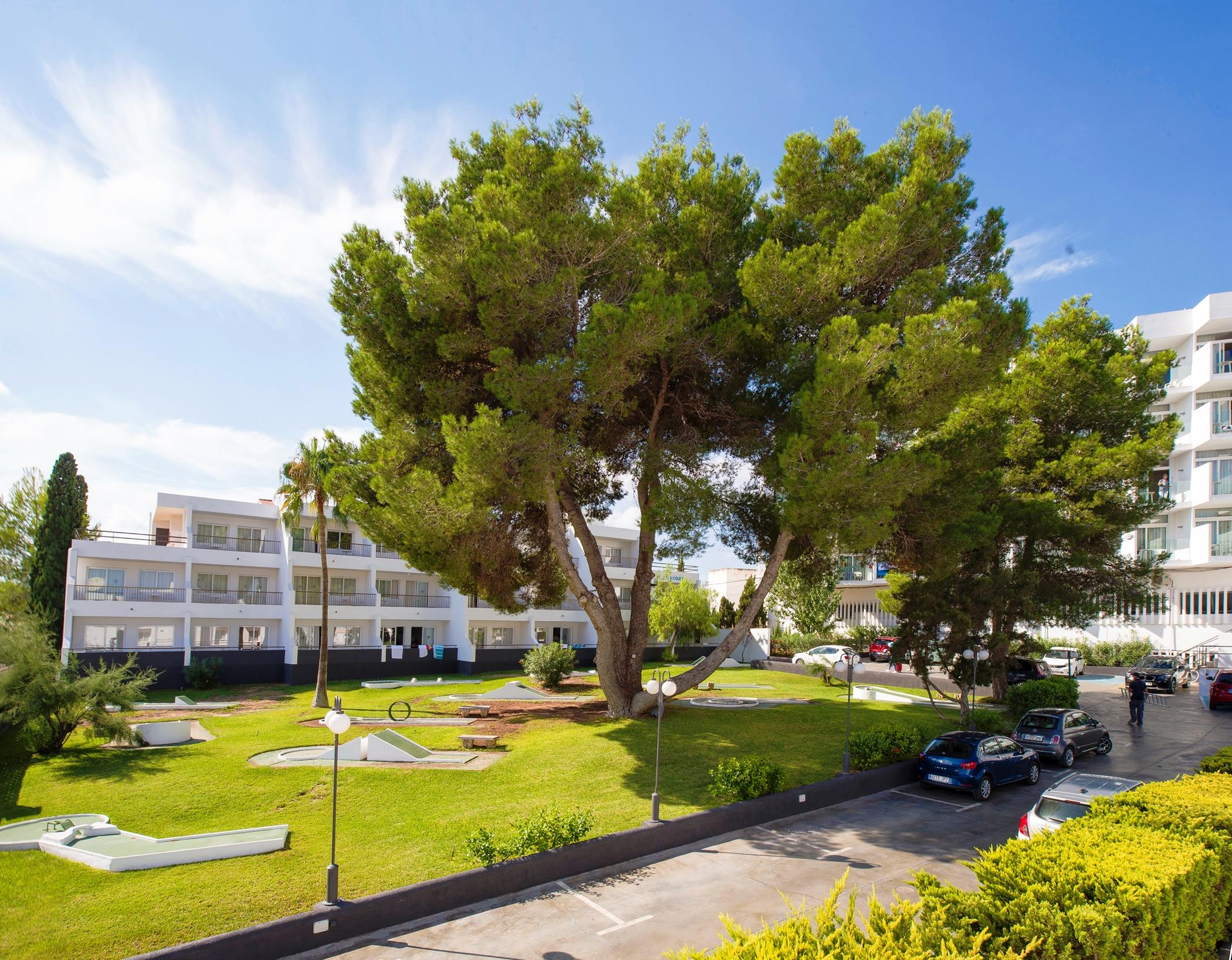 Apartamentos Vibra Riviera Sant Antoni de Portmany Dış mekan fotoğraf