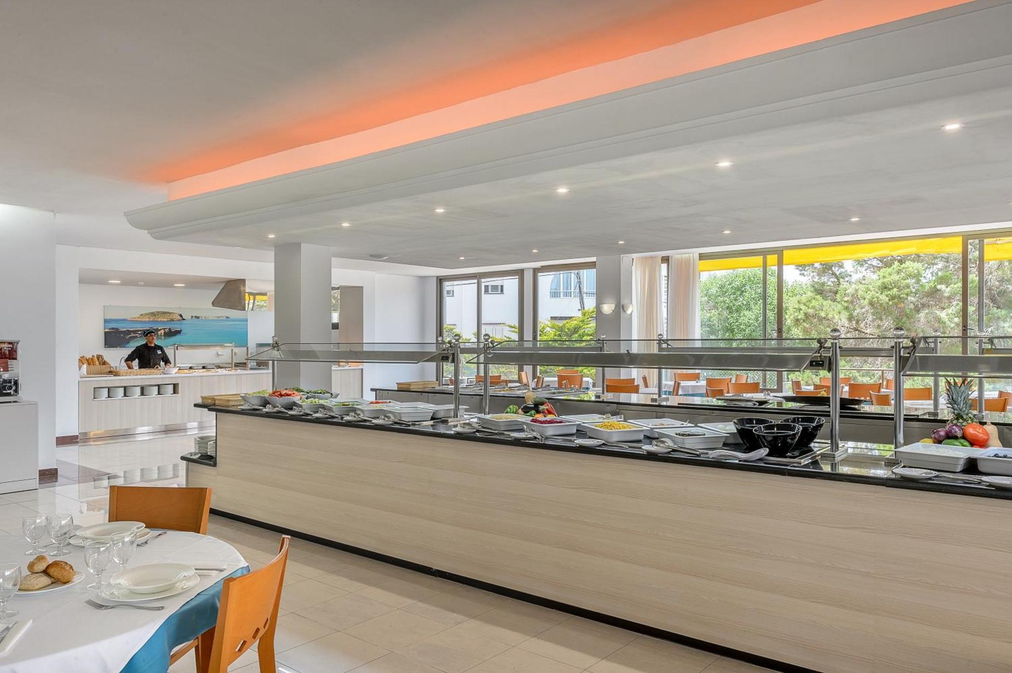 Apartamentos Vibra Riviera Sant Antoni de Portmany Dış mekan fotoğraf