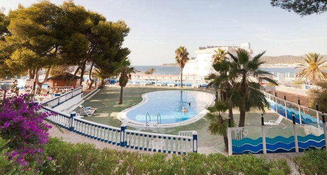 Apartamentos Vibra Riviera Sant Antoni de Portmany Dış mekan fotoğraf